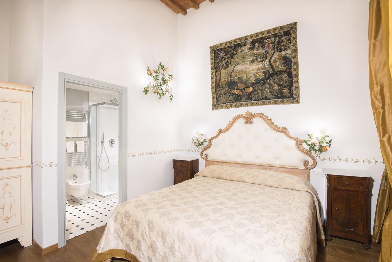 Отель Palazzo Pacini Колле-ди-Валь-д'Эльса Экстерьер фото